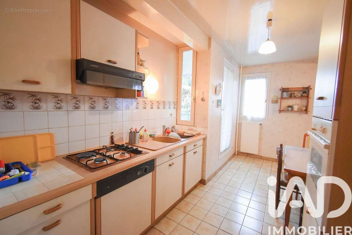 Appartement 83 m² à Clichy-Sous-Bois  - photo 7