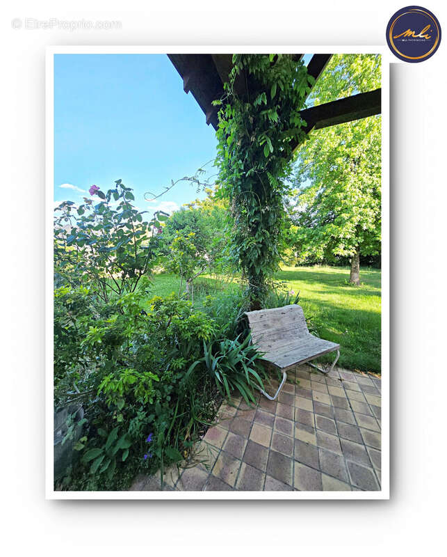 Maison à SAVONNIERES