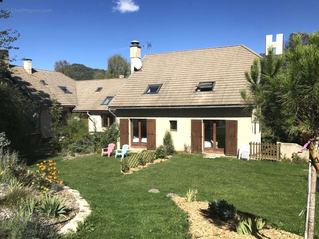 Commerce à SELONNET