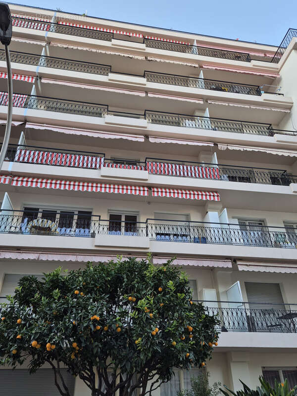 Appartement à MENTON