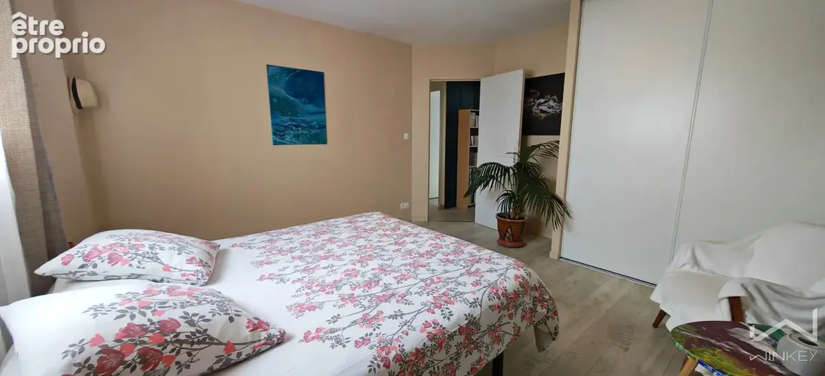 À Cintré, grande maison à vendre 333000 € - photo 6