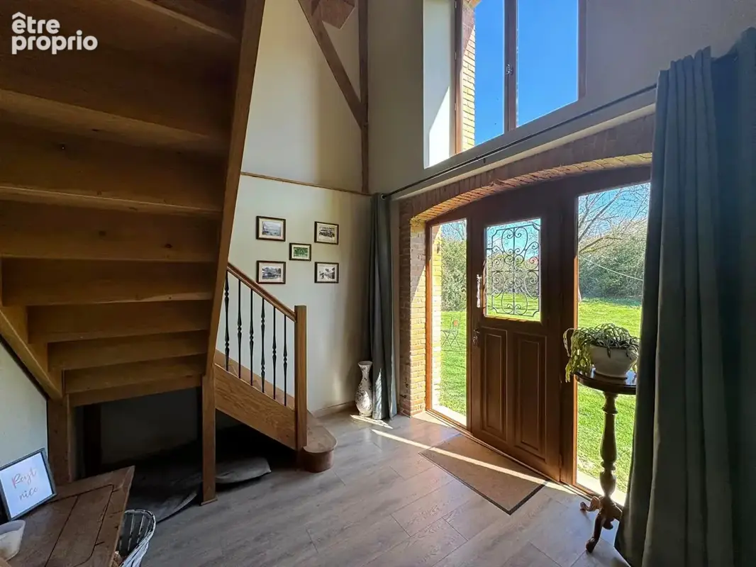 CREUSE - Conversion de grange exceptionnelle, rénovée avec des prestations haut de gamme, avec piscine et deux granges. - photo 11