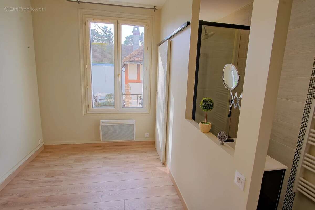 Appartement à SAINT-AUBIN-SUR-MER