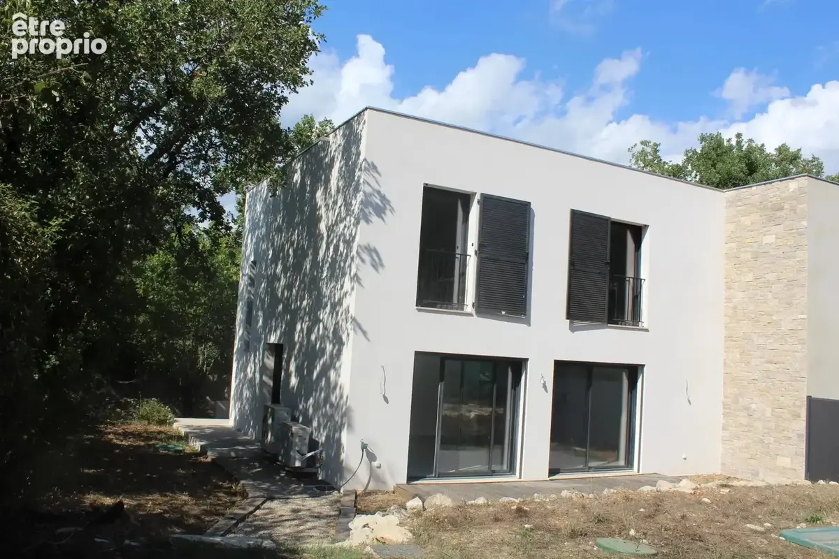 St CEZAIRE SUR SIAGNE, Belle villa neuve, frais de notaire réduits - photo 2