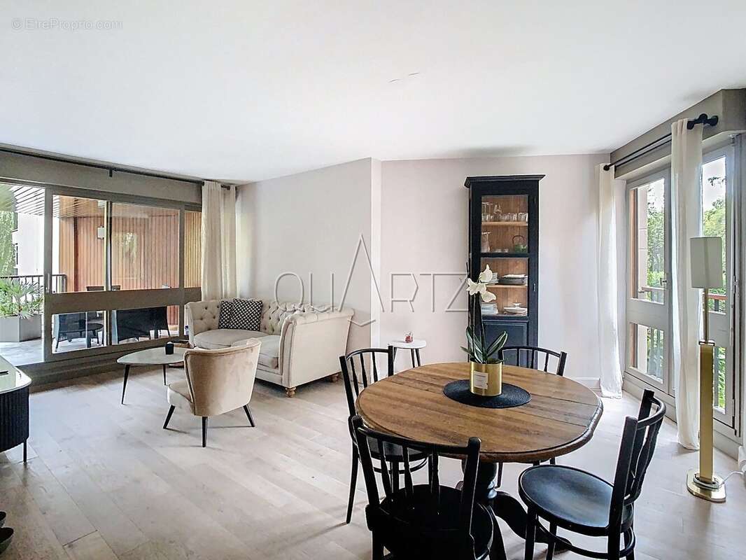 Appartement à LE CHESNAY