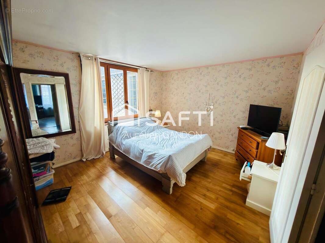 Photo 9 - Maison à VILLEBOUGIS