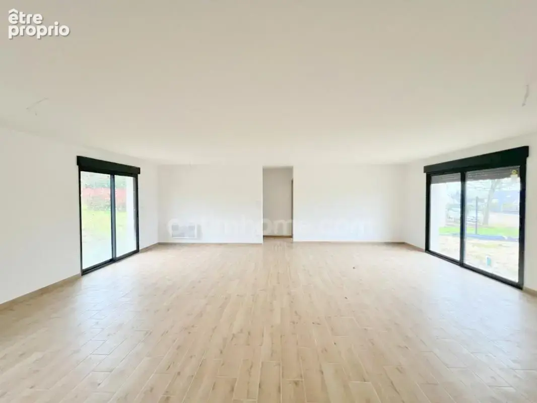 Maison neuve à vendre 5 pièces 109 m² habitables VILLEFRANCHE SUR CHER (41) sous garantie décennale, à proximité du centre ville - photo 4
