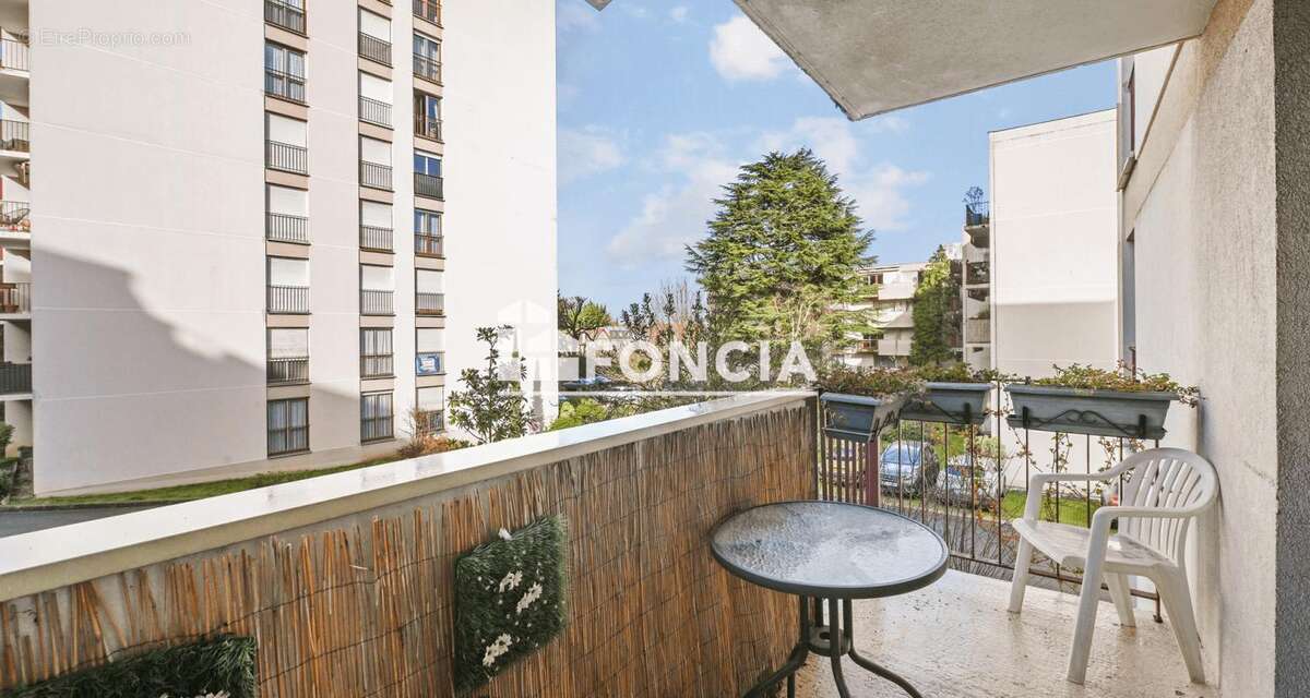 Appartement à MONTGERON