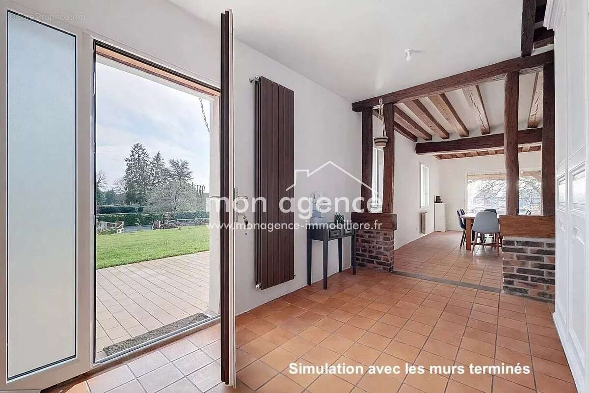 Maison à LA NEUVILLE-CHANT-D'OISEL