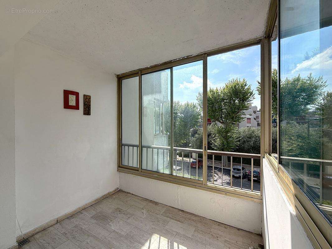 Studio centre ville - photo 2