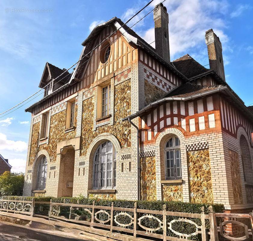 Maison à FORGES-LES-EAUX
