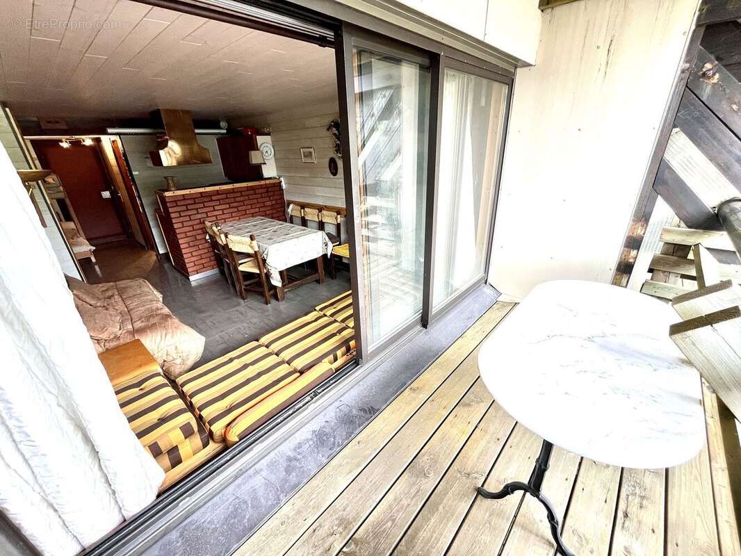 Appartement à LAVEISSIERE