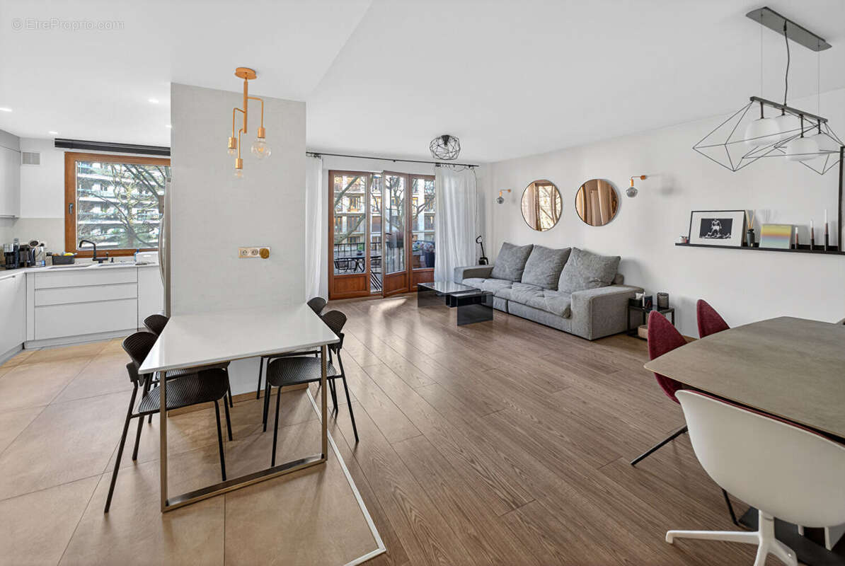 Appartement à PARIS-12E