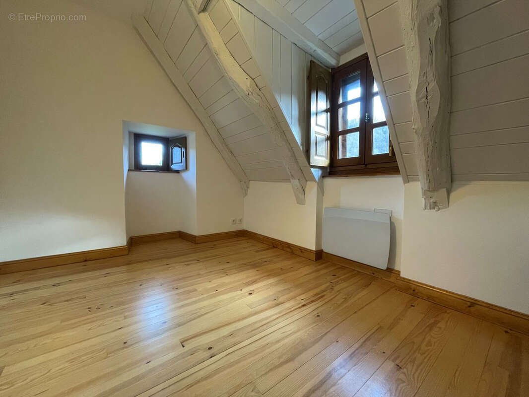 Maison à RIOM-ES-MONTAGNES