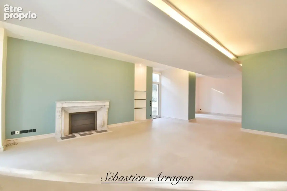 Maison de maître du XIXᵉ siècle à Villeneuve-sur-Lot – 460 m² – Parc de 8 300 m² – Piscine – Centre-ville à pied - photo 7
