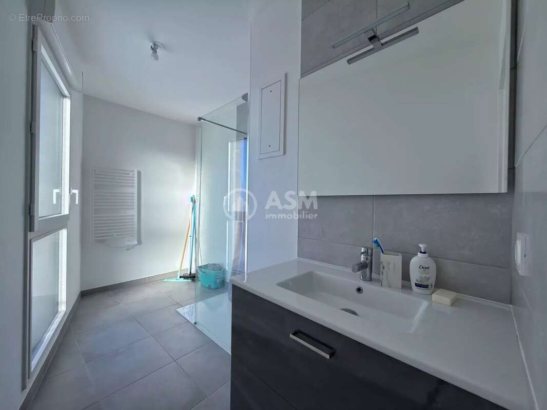 Appartement à ASNIERES-SUR-SEINE