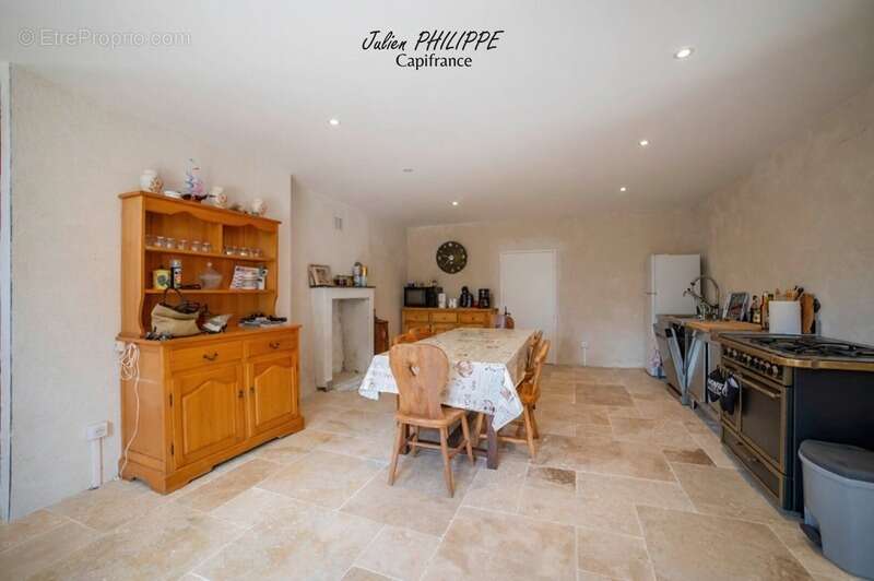 Corps de ferme à vendre 7 pièces ANCELLE (05) - photo 10