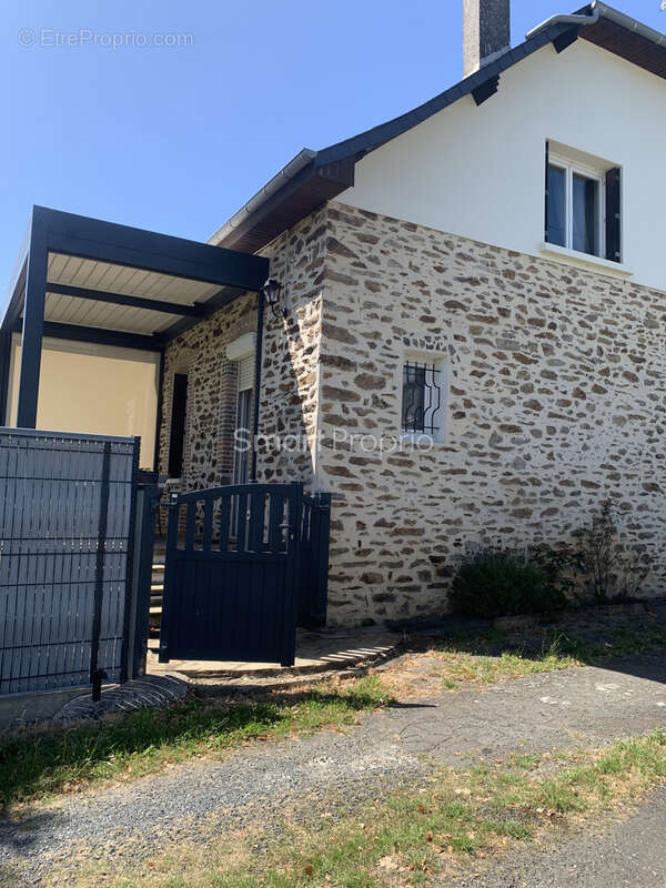Maison à SAINT-JAL