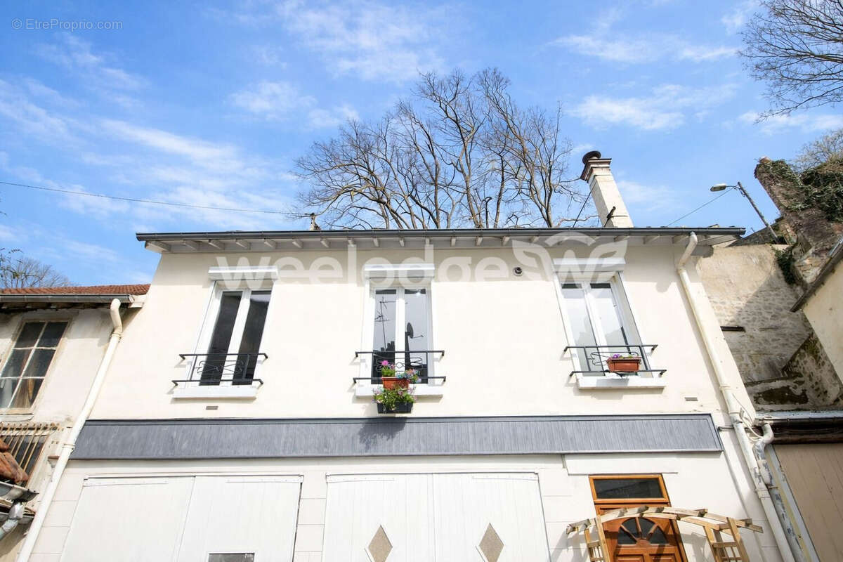 Maison à PONTOISE