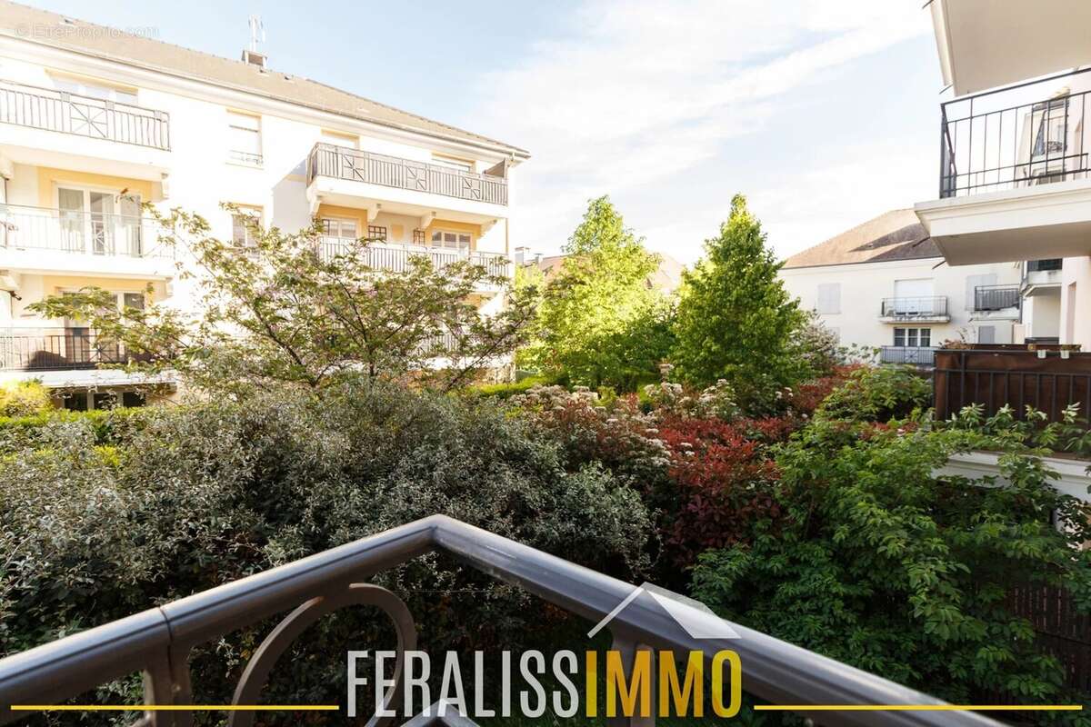 Appartement à VAUREAL