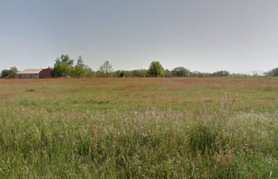 Terrain à LABASTIDE-SAINT-SERNIN