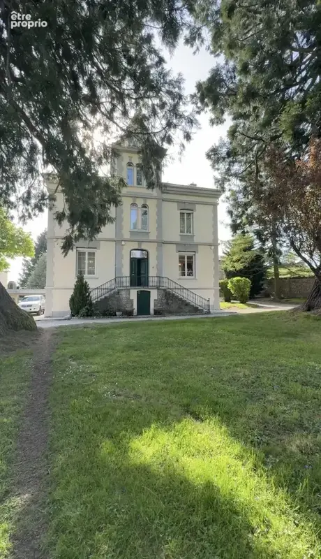 Belle maison de maître, 208 m2 hab., à marlhes dans le pilat (42),  parc de 2 995 m2 plat, clos, arboré, const - photo 2