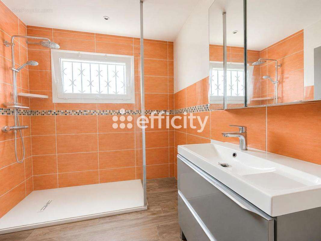 Maison 155 m² à Saint-Augustin  - photo 9