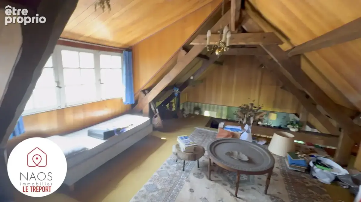 Pavillon individuel sur terrain de 2442 m² - photo 5