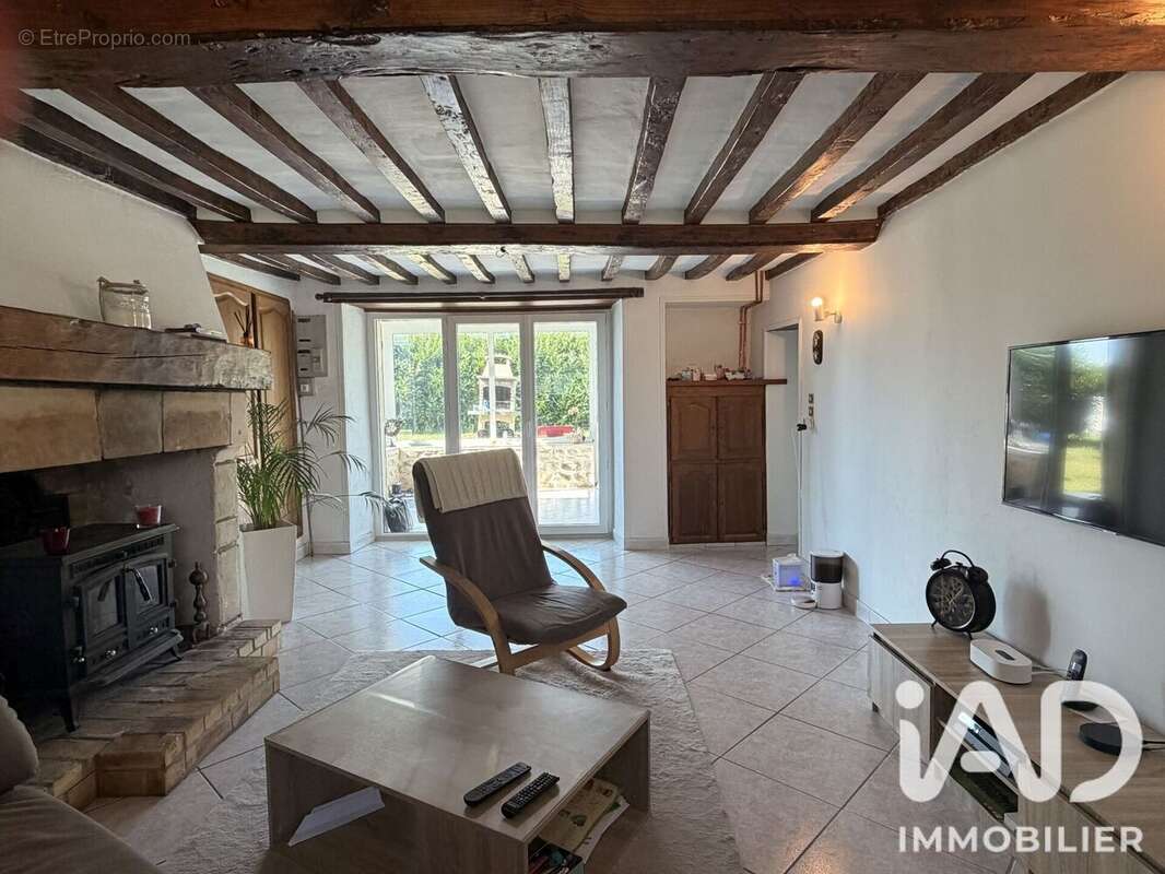 Maison 176 m² à Longueville  - photo 4