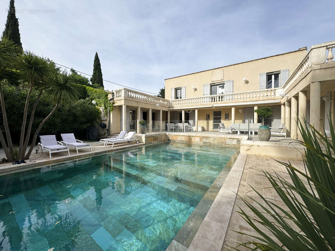 Maison à NIMES