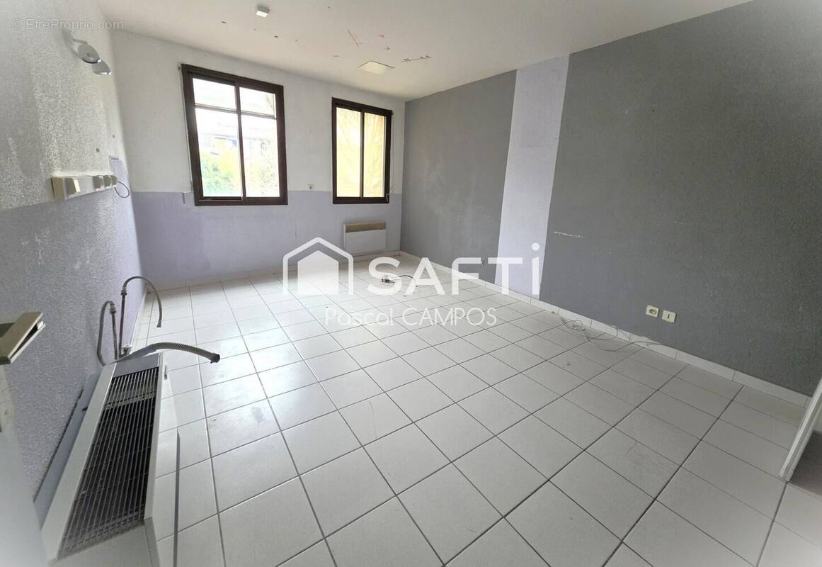 Photo 1 - Commerce à PAMIERS