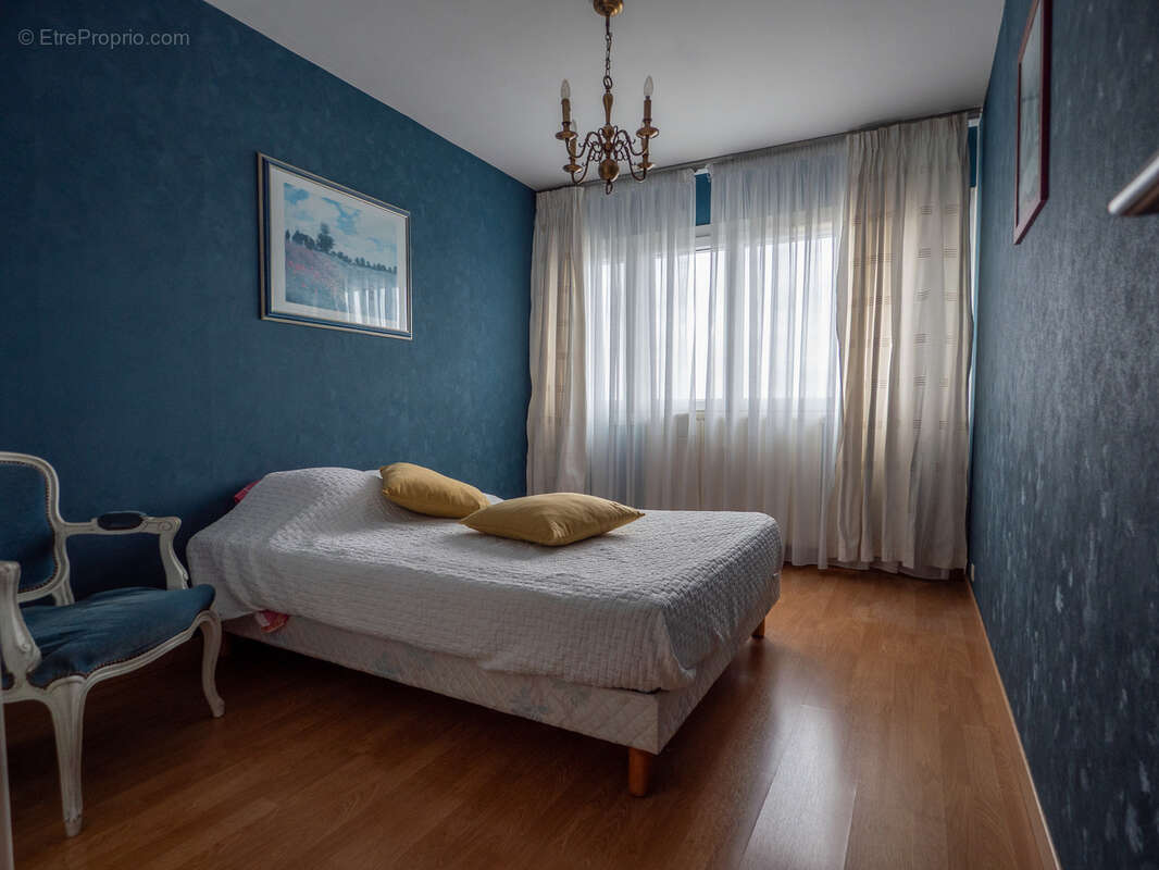 Appartement à MONS-EN-BAROEUL