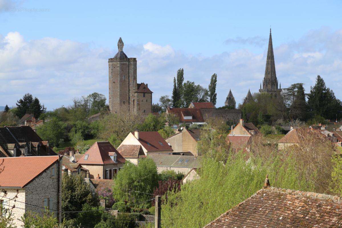 Appartement à AUTUN