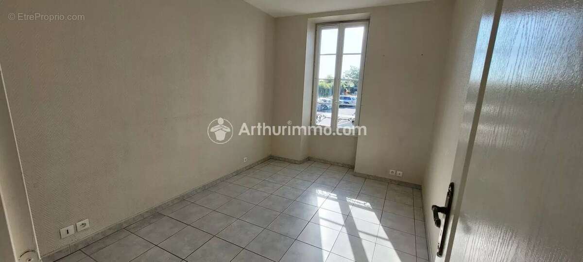 Vente Maison Saint-jean-d'angely(17400) 168 800ï¿œ - photo 7