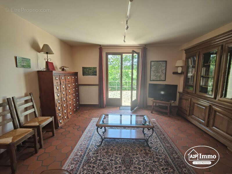 Maison à CRASVILLE