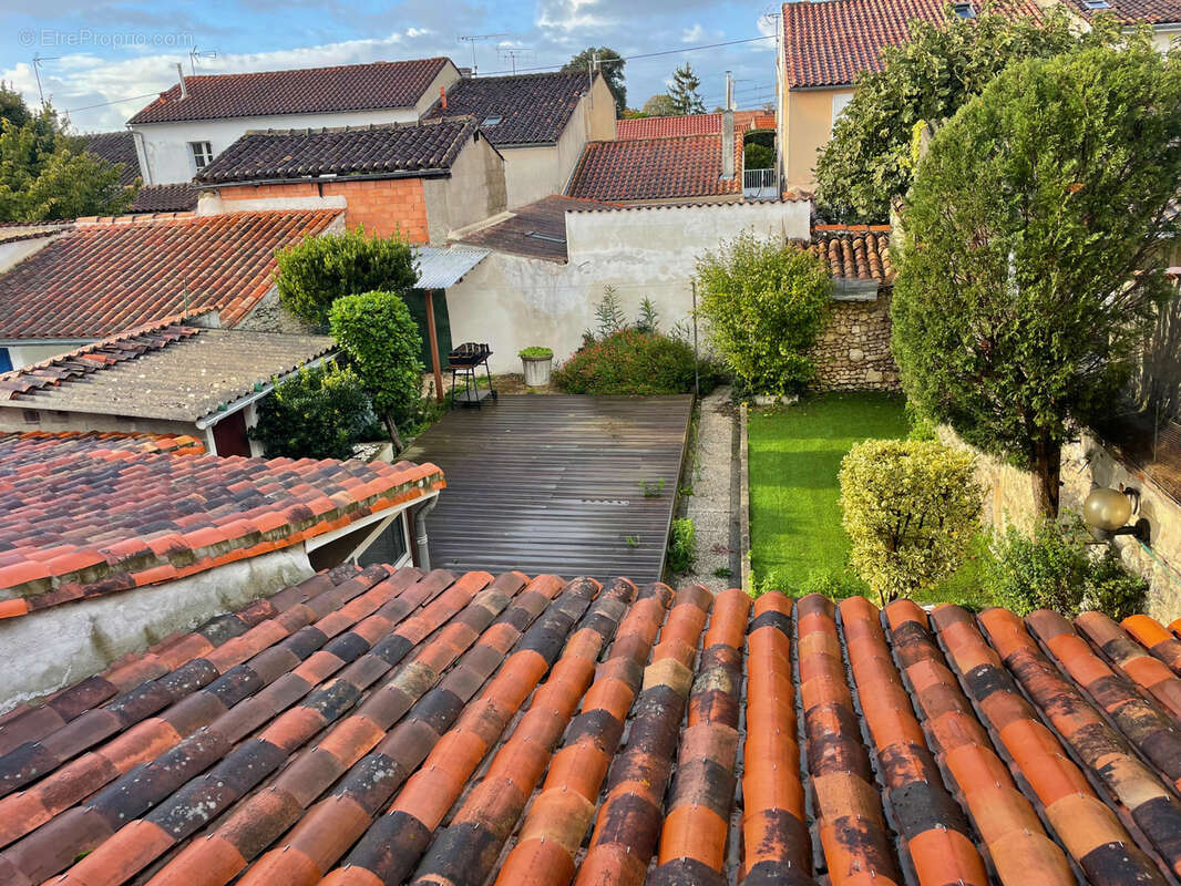 Maison à COGNAC