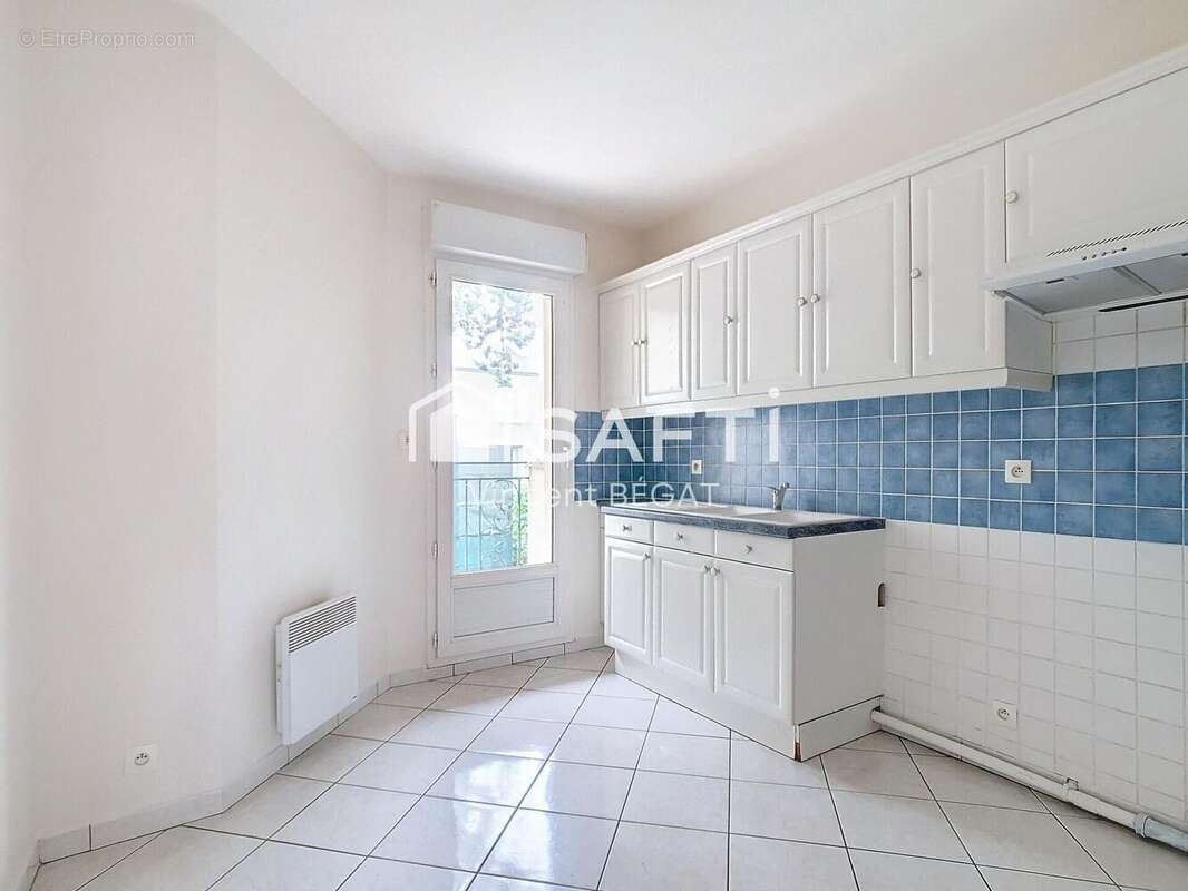 Photo 5 - Appartement à MONTEREAU-FAULT-YONNE