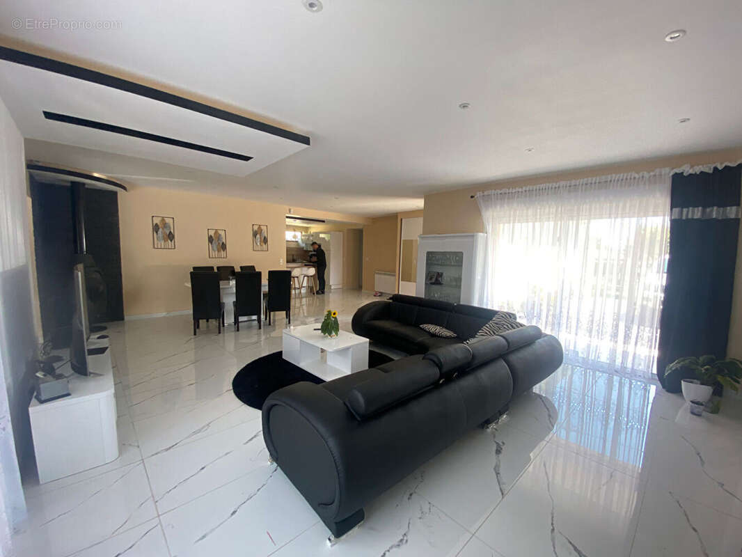 À  vendre  Maison Pauillac - photo 3