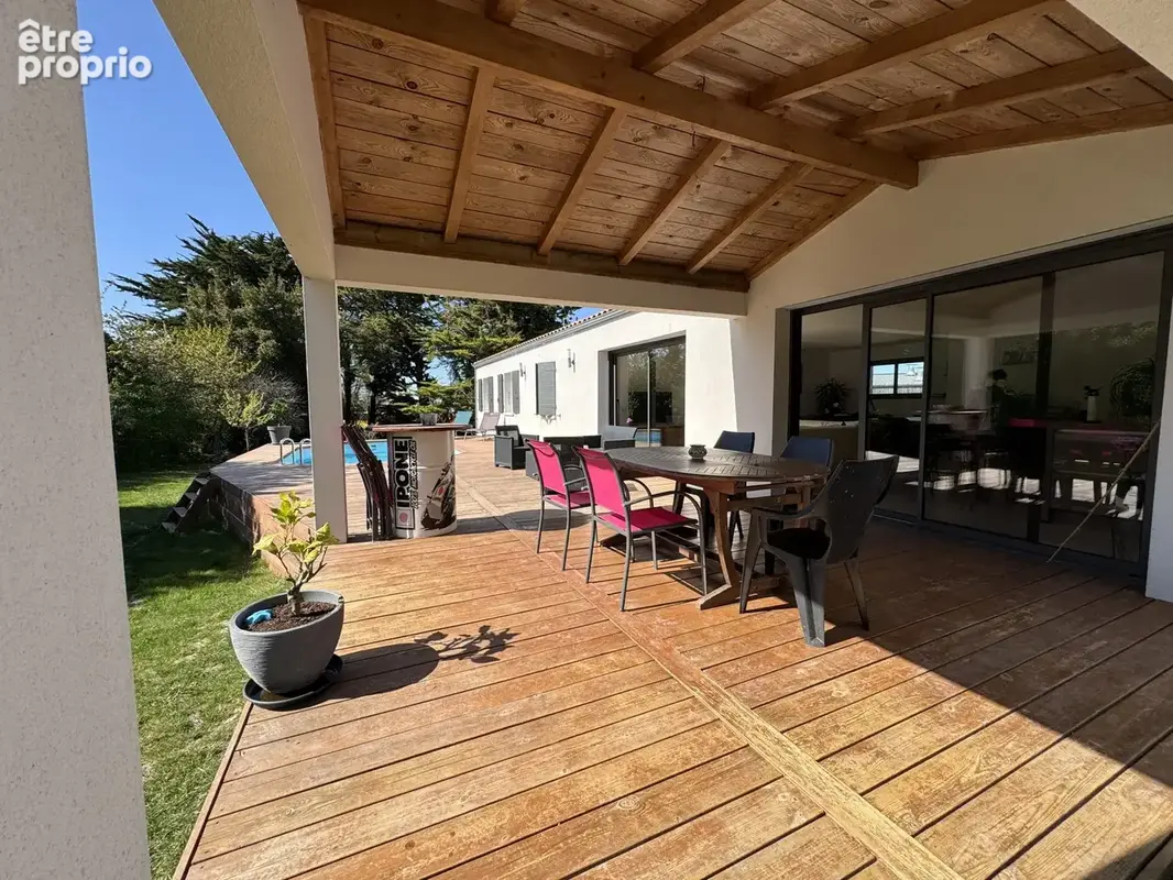 Maison 6 pièces 139 m² à vendre à Chaillevette (17890) - photo 2
