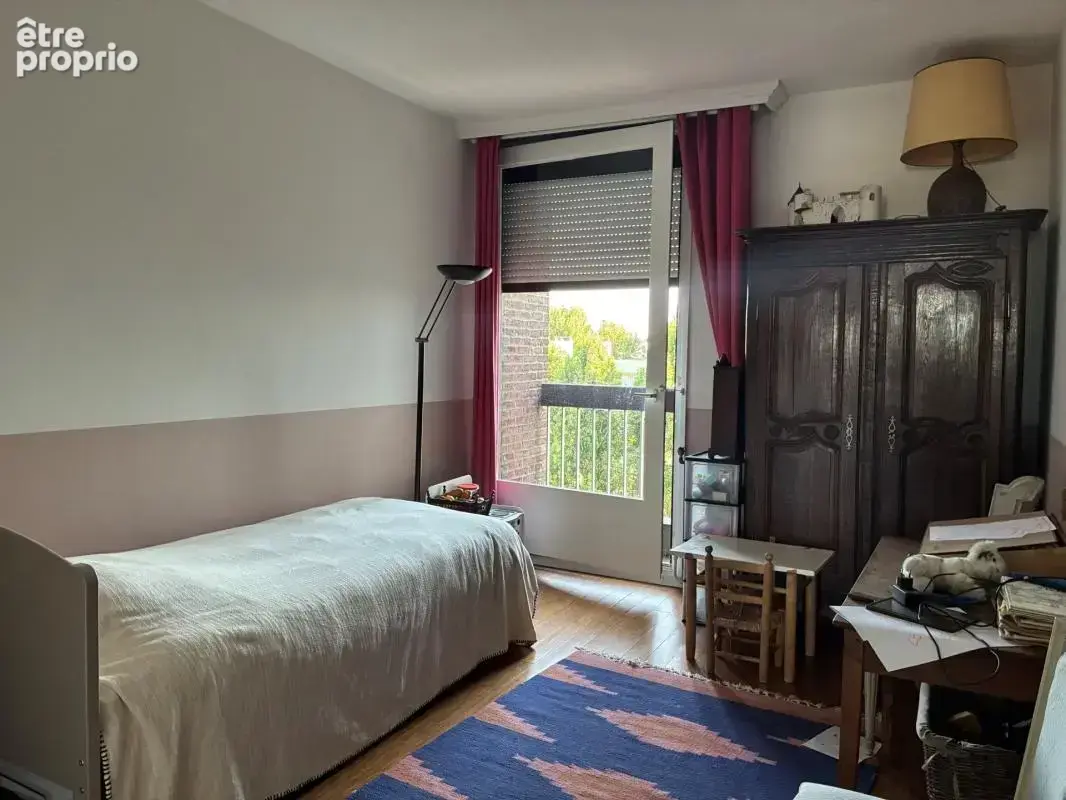 Parc barbieux  t5 159m²  avec grand balcon,  cave, garage + parkings en collectif - photo 9