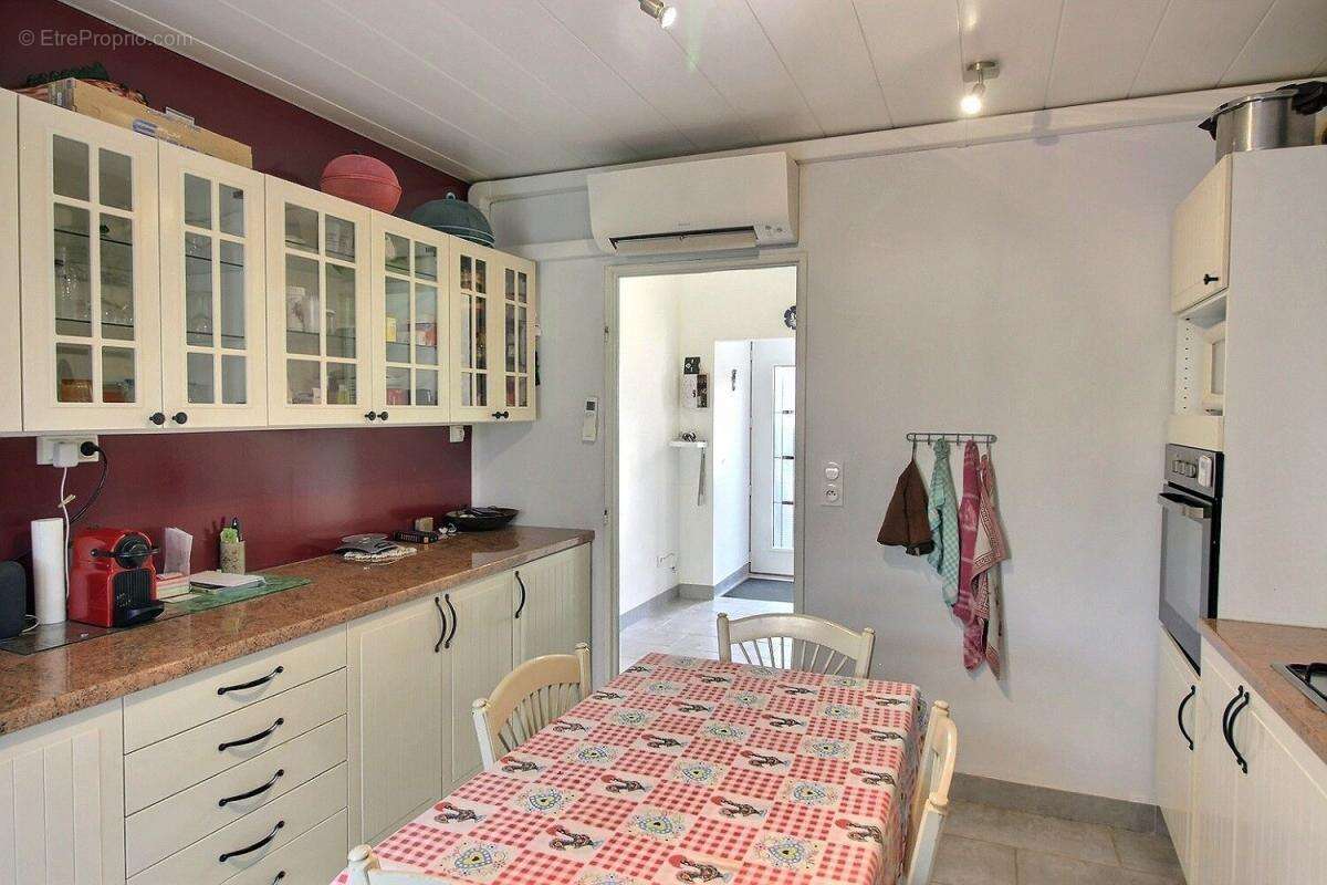 Maison à MONTALIEU-VERCIEU