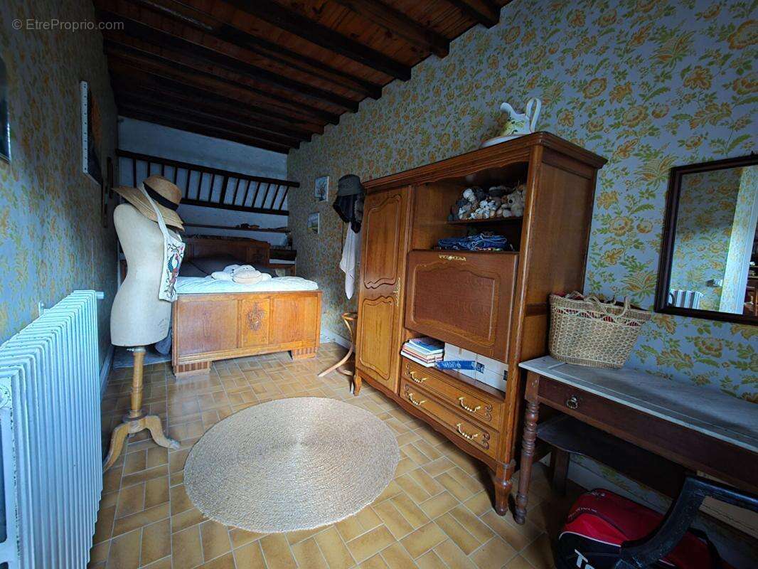 Maison à AUNEAU