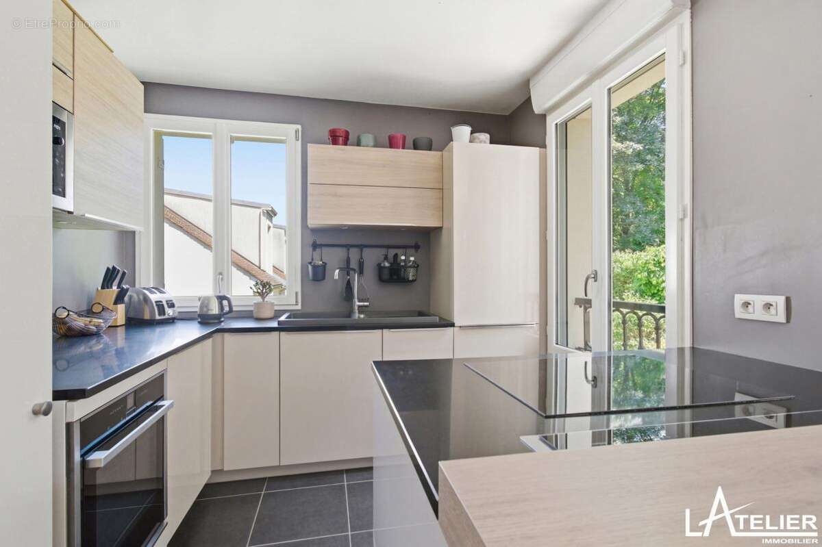 Appartement à MAREIL-MARLY