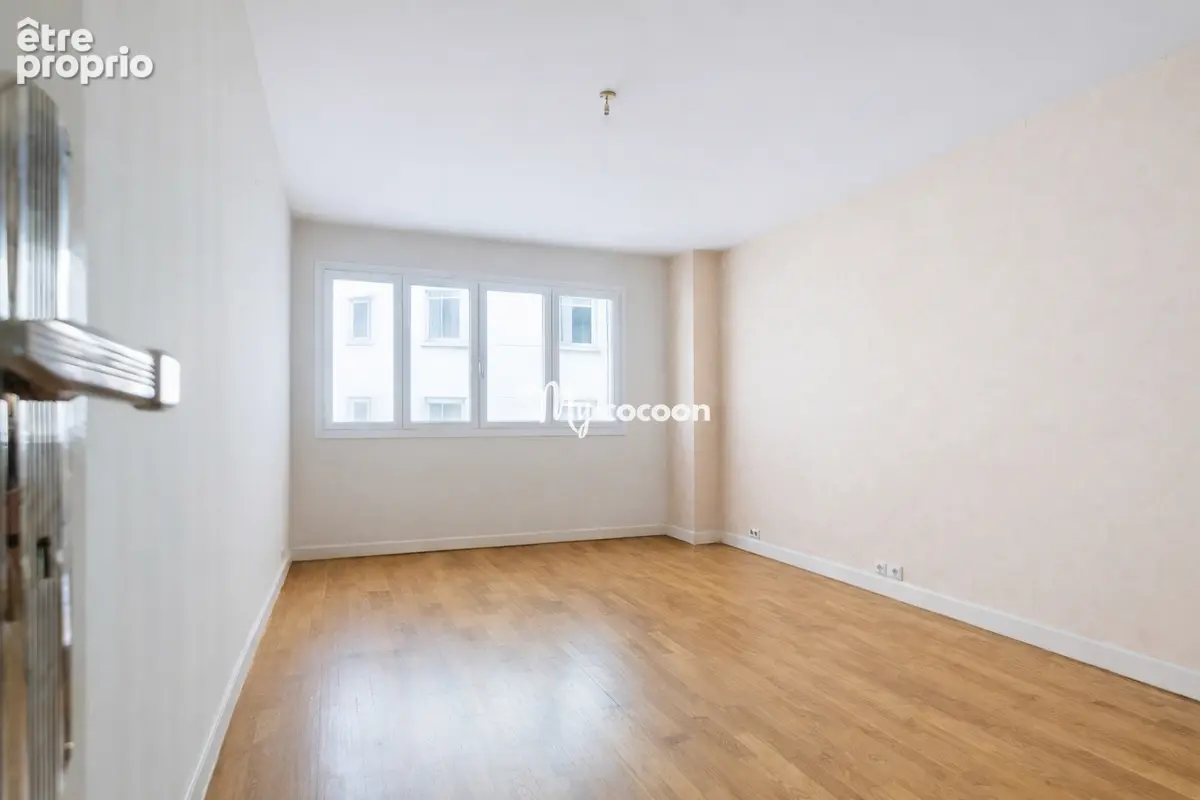 Saxe Gambetta - T5 - 133 m² - Balcon Cave - photo 7