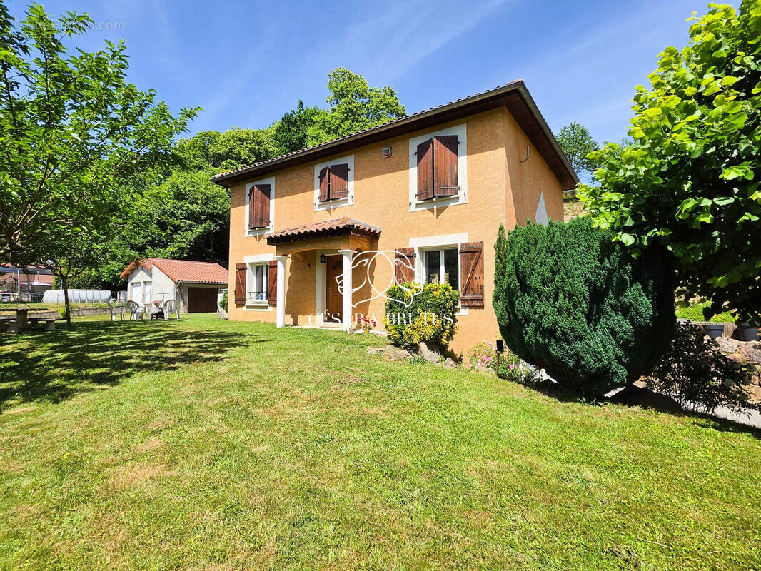 Maison à CHAMPIER