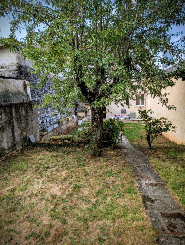 Maison Saint Pierre De Trivisy 5 pièce(s) 93 m2 - photo 3