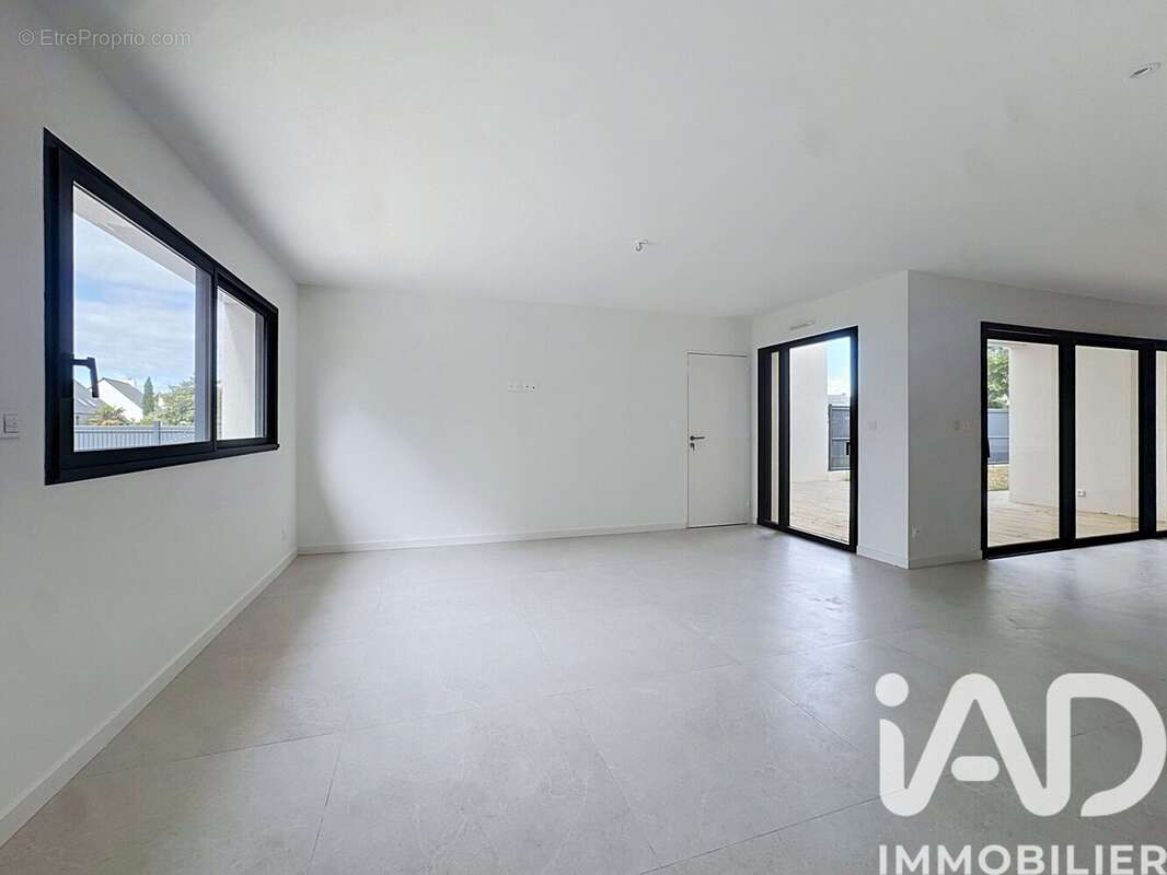 Photo 2 - Maison à BRUZ
