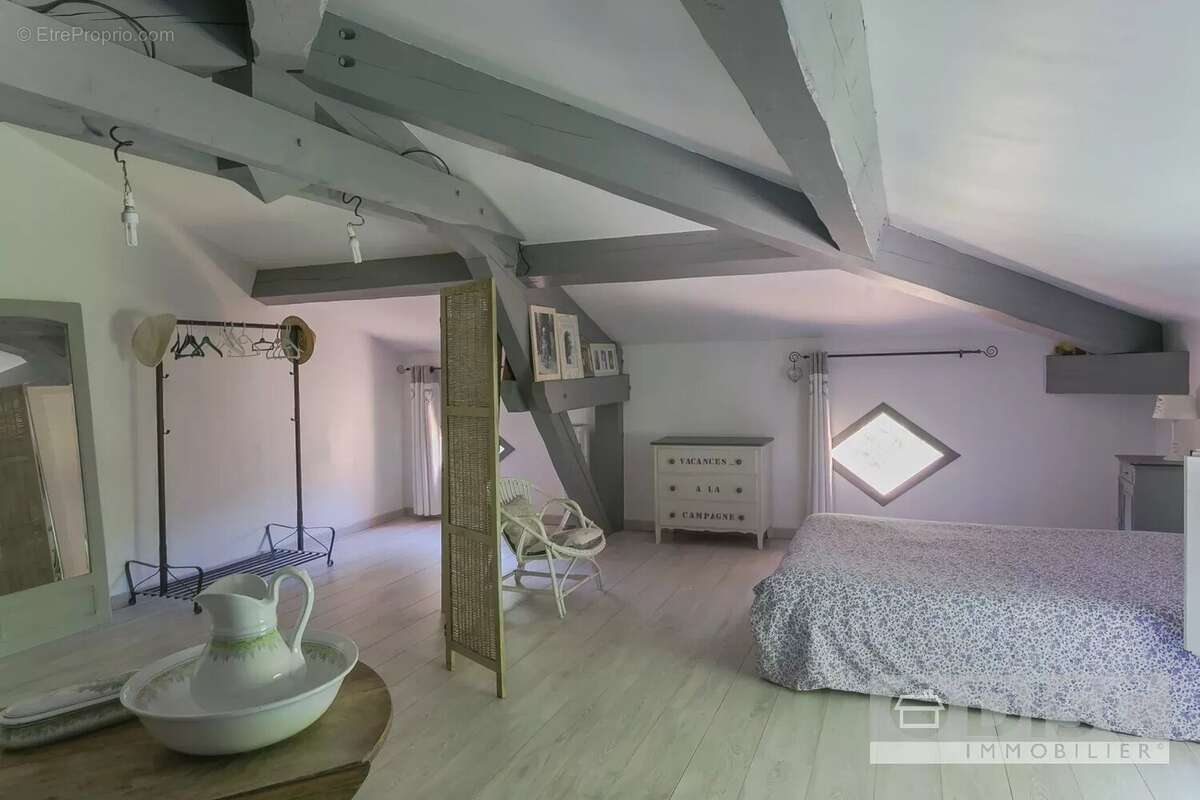 Maison spacieuse et lumineuse avec grand jardin dans les Gorges de l’Aveyron - photo 14