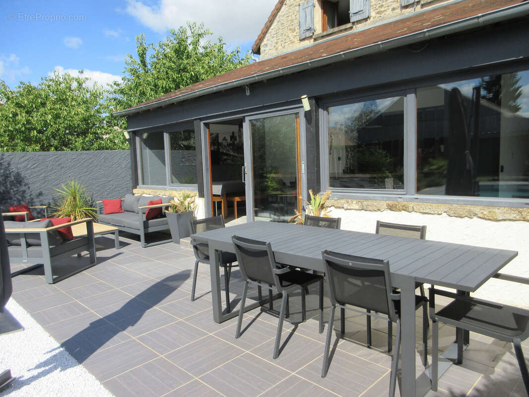 Maison à BADECON-LE-PIN