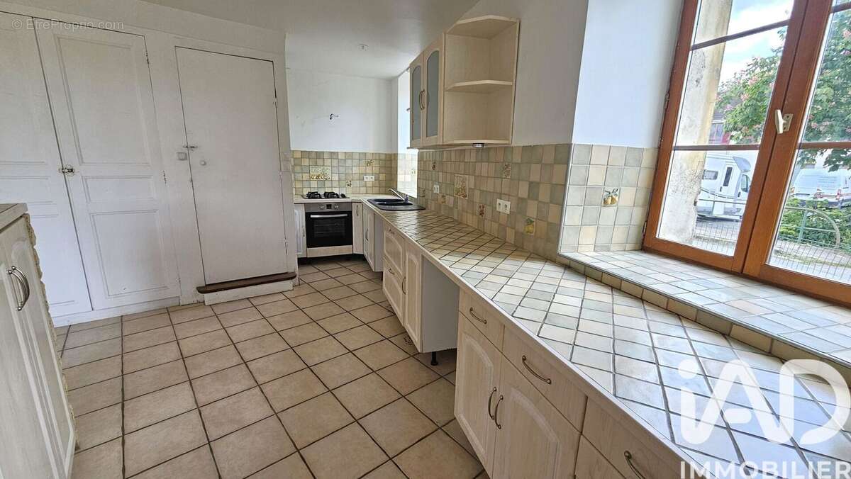 Photo 3 - Maison à REBAIS